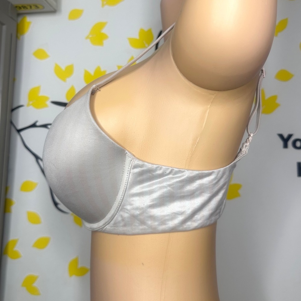 Victoria's Secret Body‎ By Victoria Perfect Shape Bra Size 36B - Picture 3 of 7